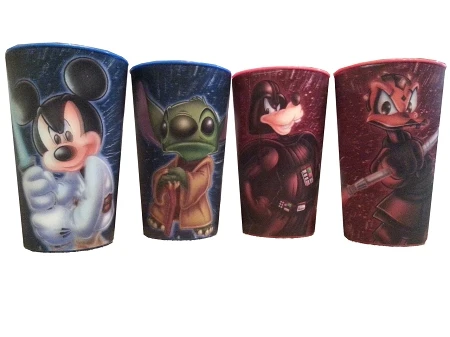 Disney Plastic Cups Set - Star Wars Characters - Lenticular 1 Disney Plastic Cups Set - Star Wars Characters - Lenticular